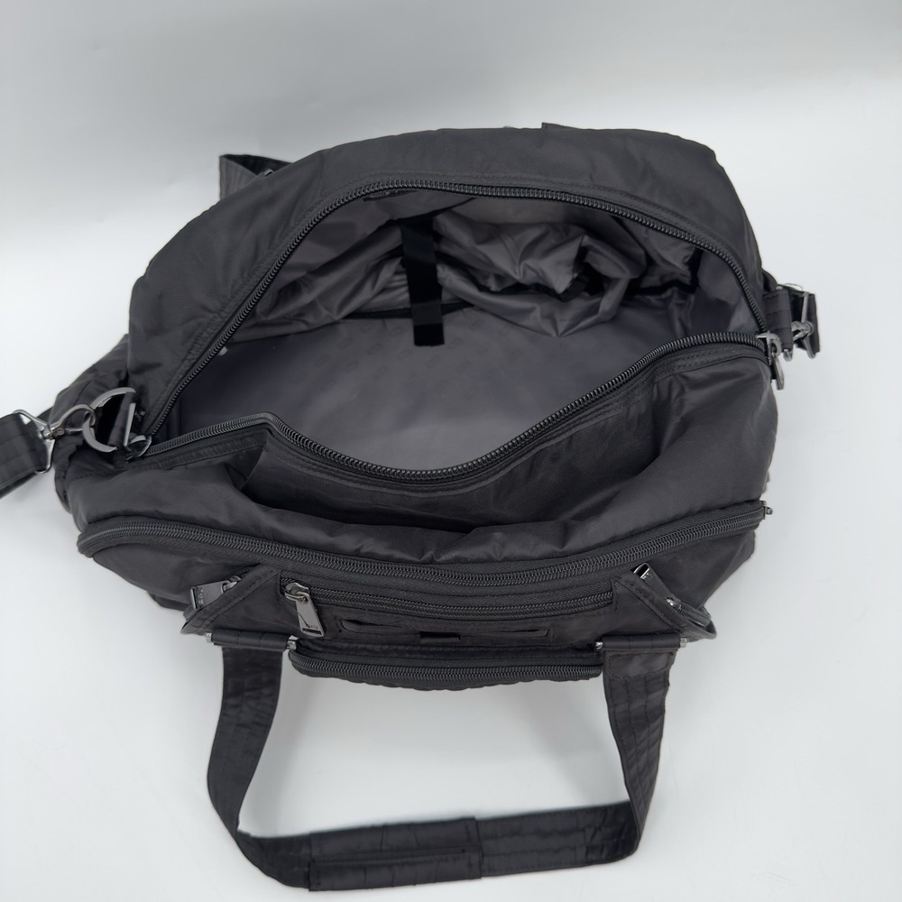 LUG Propeller‎ Gym Overnight Weekend Carry On Duffle Bag in Black 0743-A - Picture 6 of 10